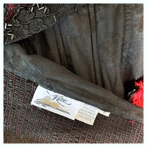 Vintage KATZ Womens Set Handmade Red Velvet Corset Top Lace Black Bead Skirt M - Picture 10 of 12